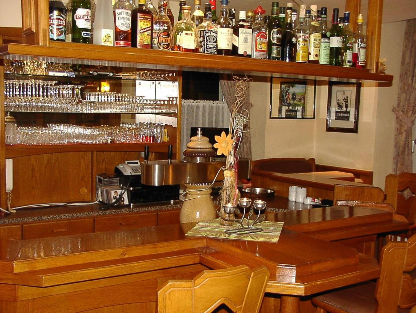 Ackfeld Hotel-Restaurant ビューレン エクステリア 写真